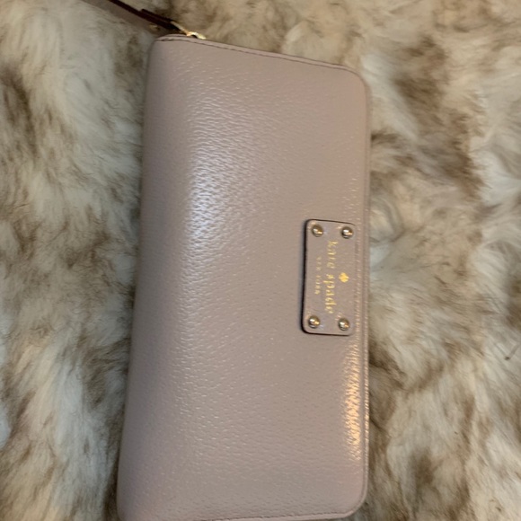 Kate spade cross body bag and wallet - Picture 2 of 8